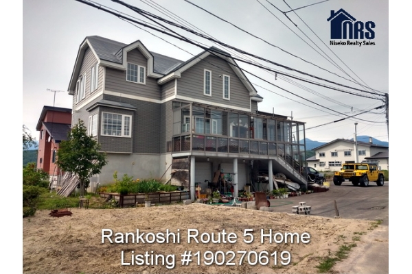 Rankoshi Route 5 Corner block Home